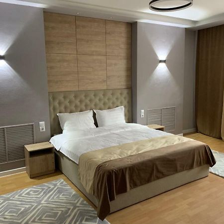 Kemer Lux Hotel Astana Bagian luar foto